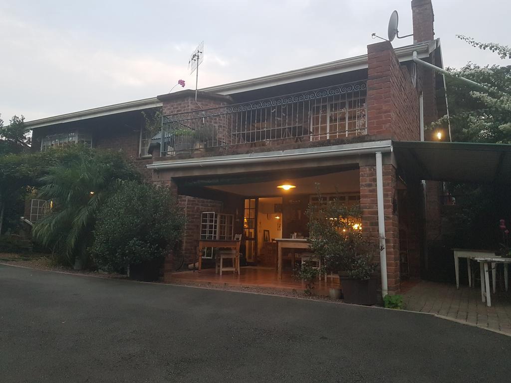 Babbling Brook Bed & Breakfast 피터마리츠버그 외부 사진
