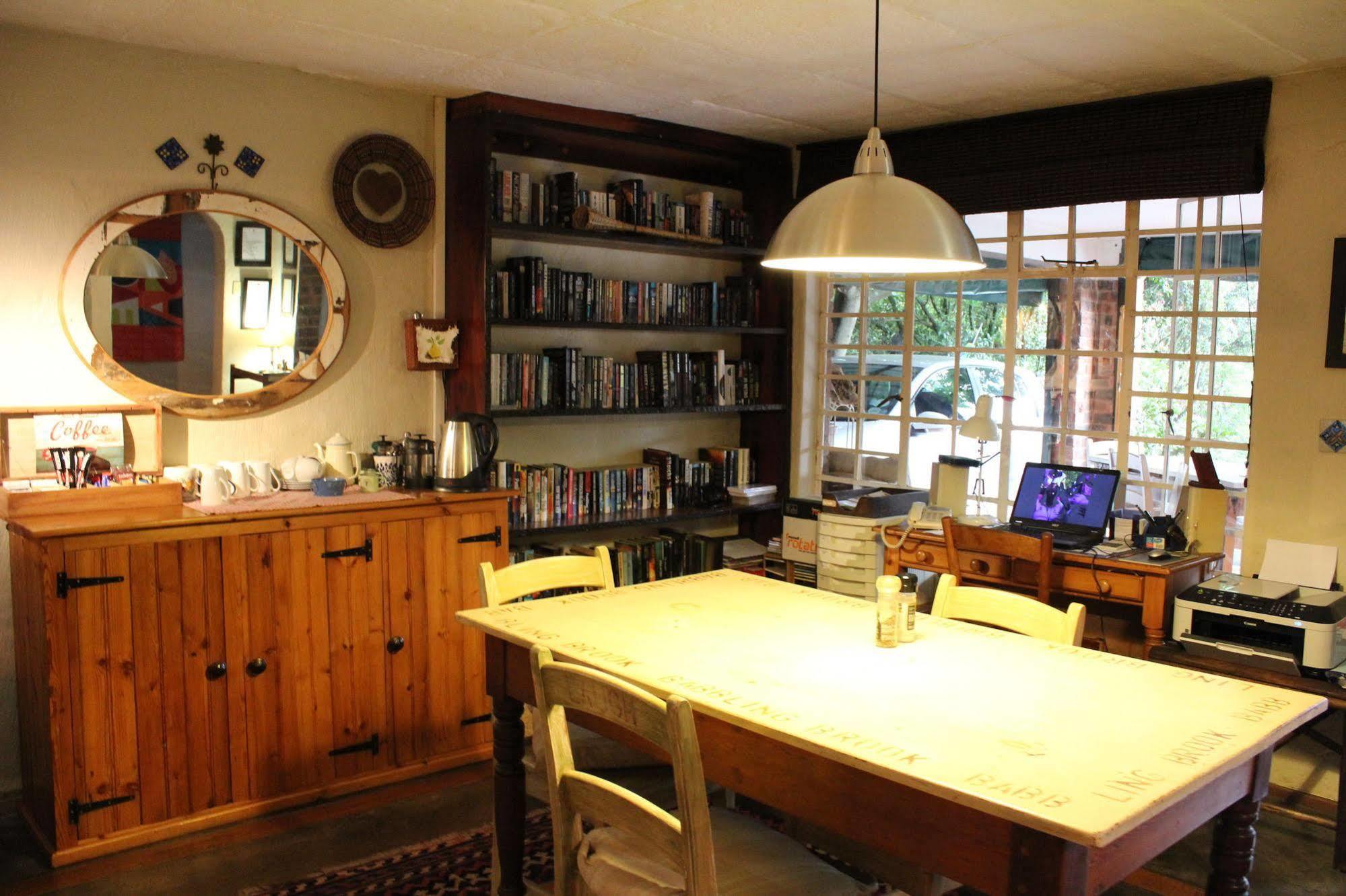 Babbling Brook Bed & Breakfast 피터마리츠버그 외부 사진